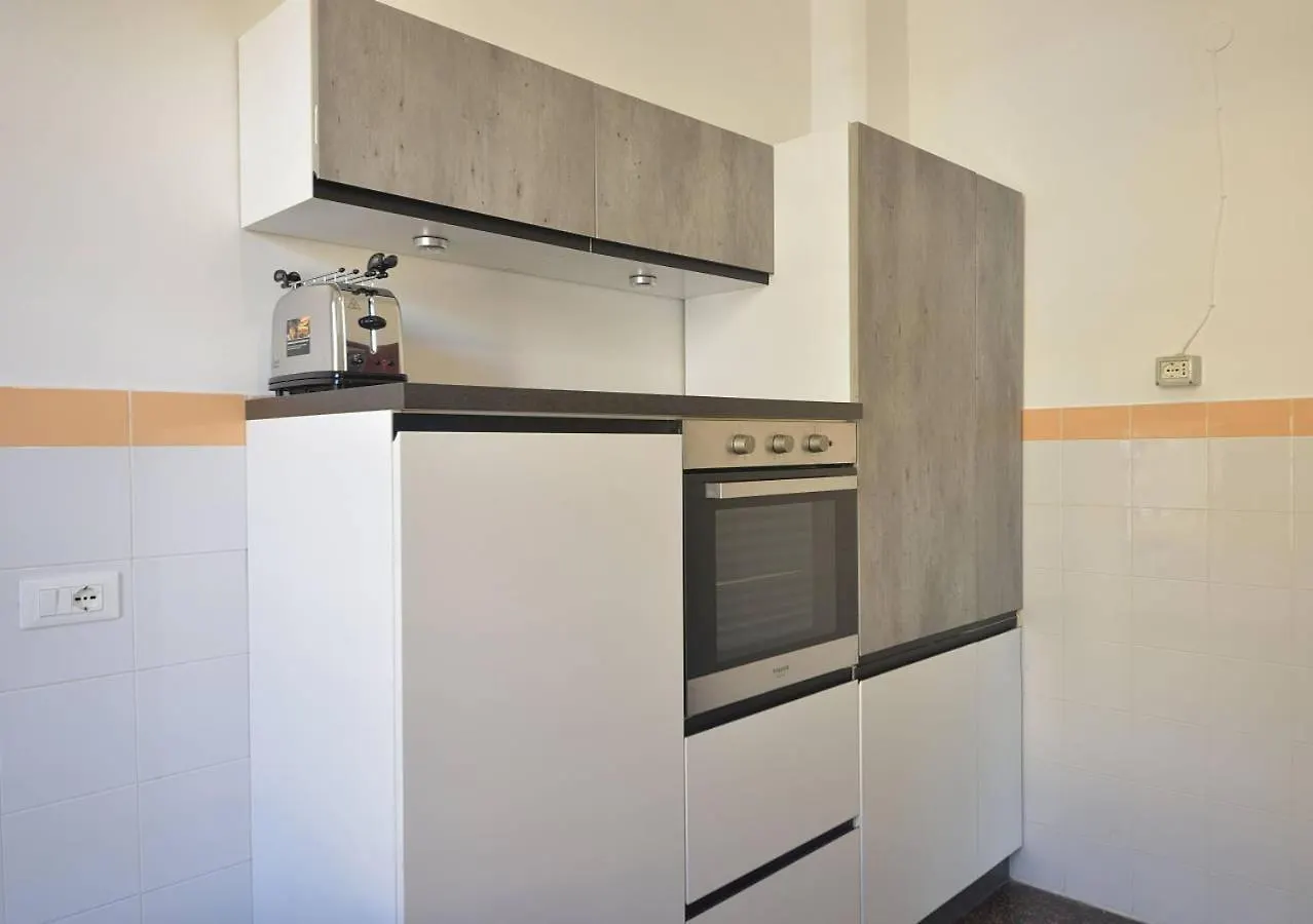 Delia Flexyrent Apartment ジェノヴァ イタリア